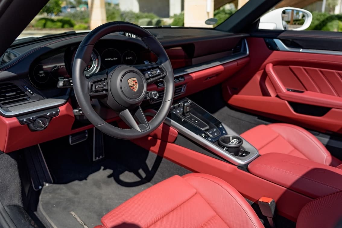Porsche 992 Turbo Cabrio 6