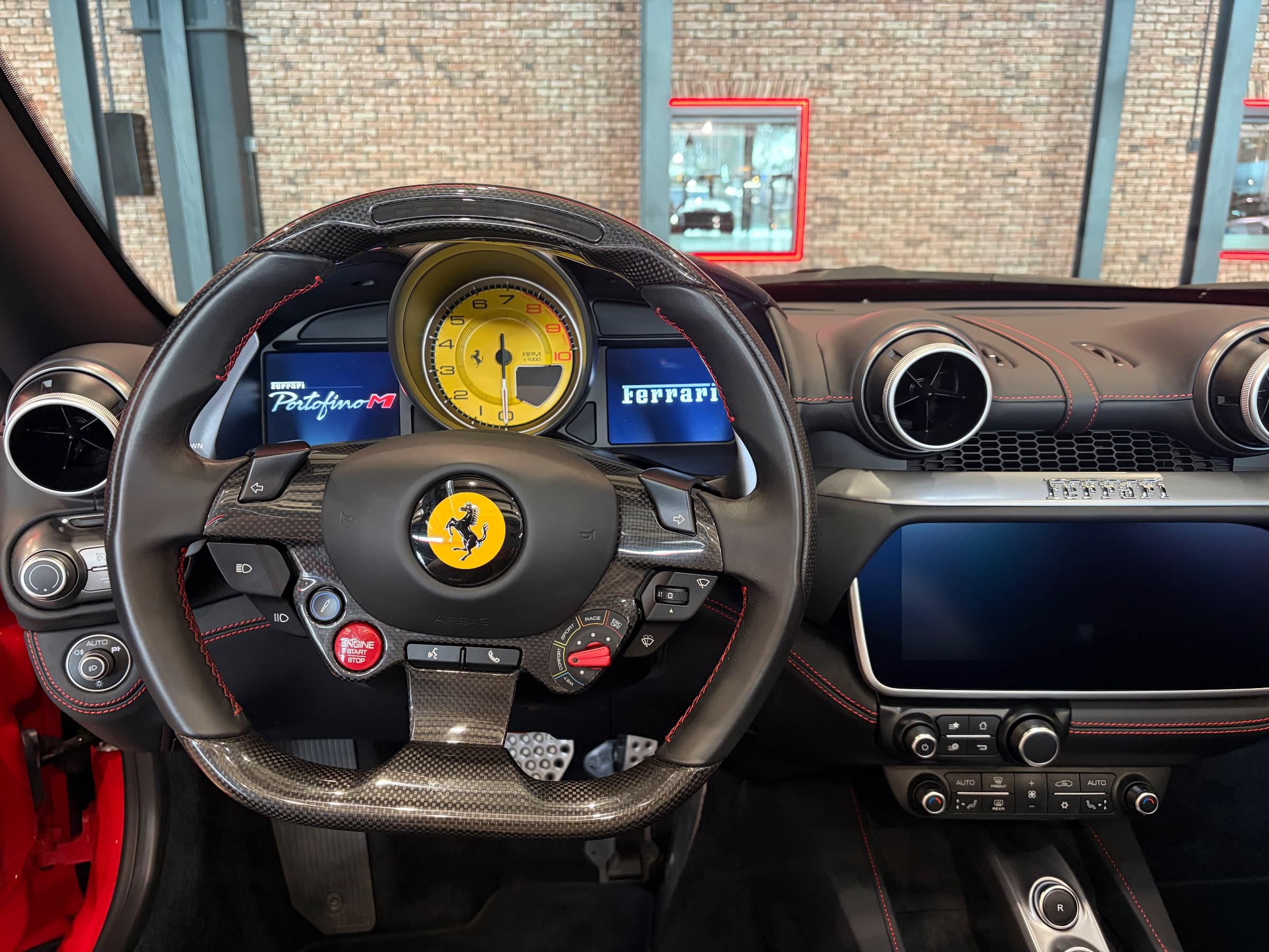 Ferrari Portofino M 7