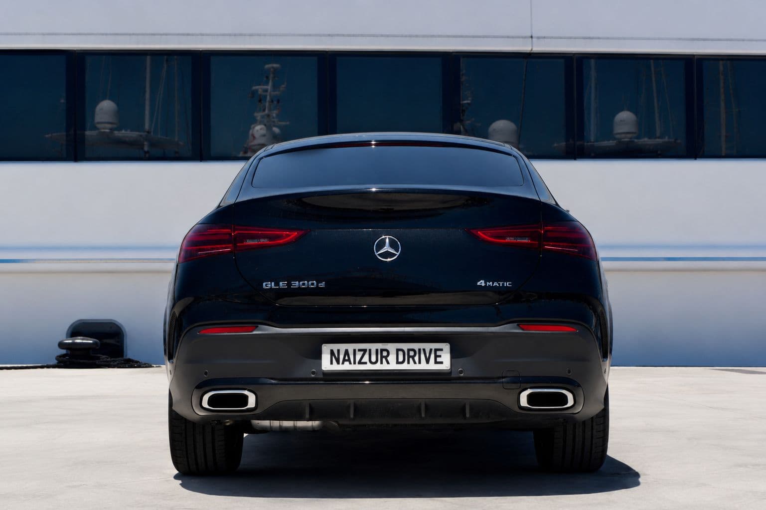 Mercedes-Benz GLE 300d 3
