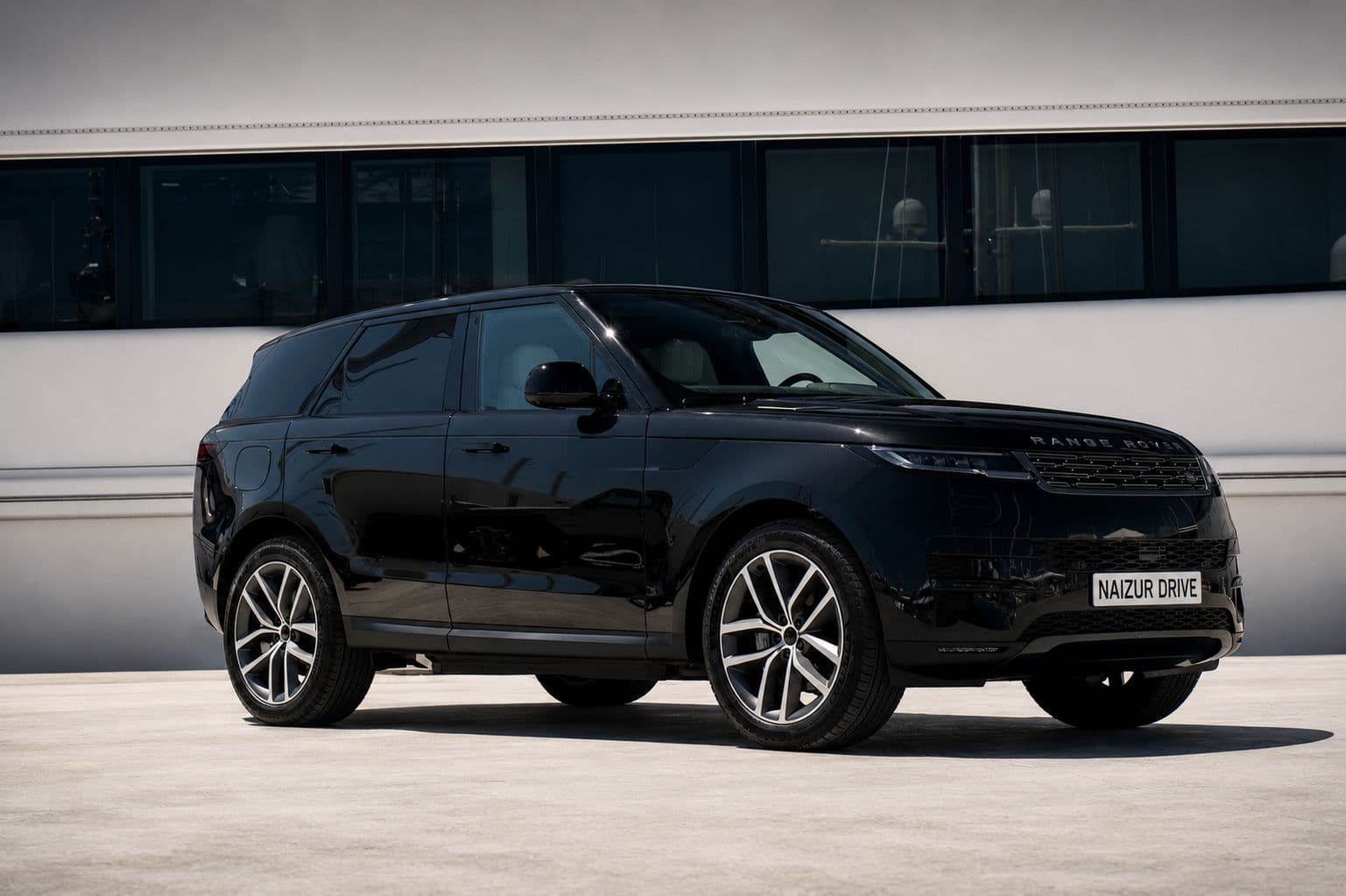 Land Rover Range Rover Sport Hybrid 430 1