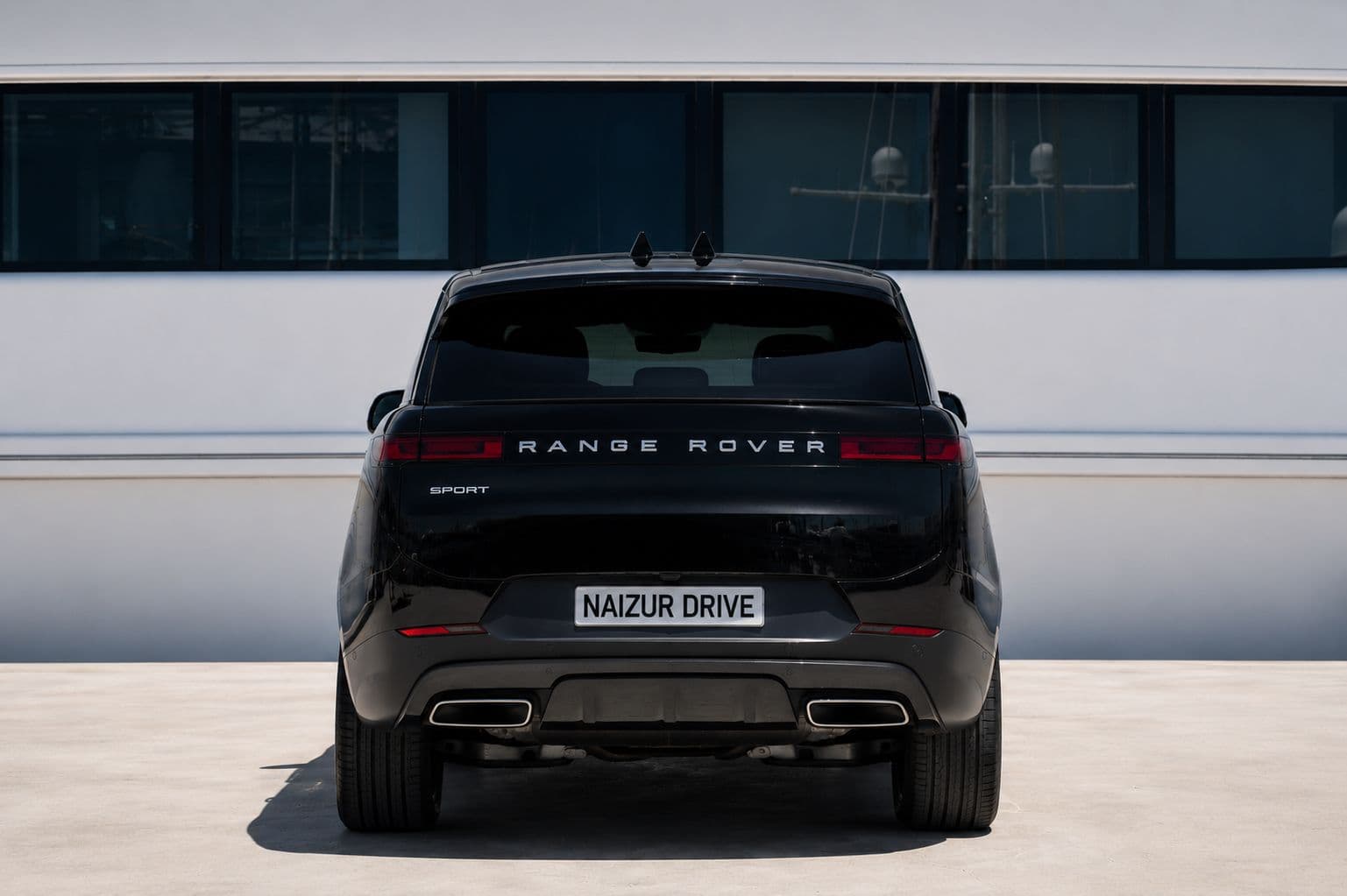 Land Rover Range Rover Sport Hybrid 430 3