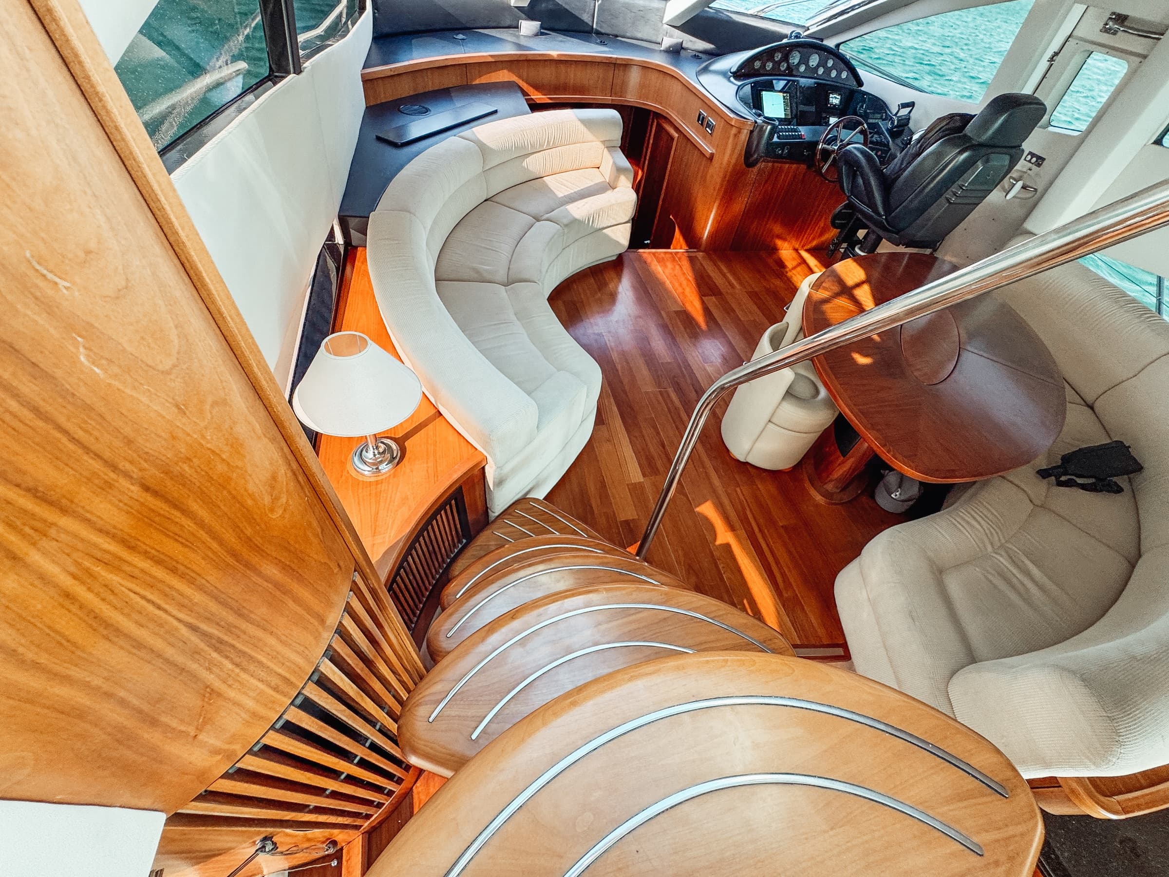 SUNSEEKER  MANHATTAN 66 | TAPIA BAY 11